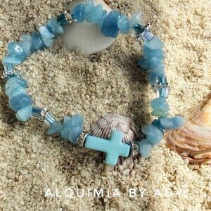Beaded Bracelet _ AQUAMARINE CROSS CHARM